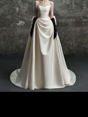 Source Unknown Ivory Strapless Satin Wedding Gown with Draped Skirt
